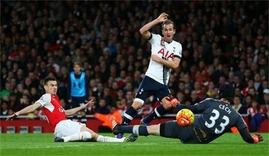 尽管他的知 尽管他的知